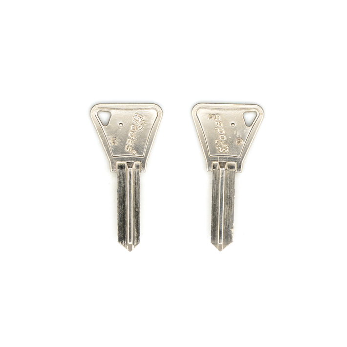 Chave em cruz mini mola original (ref. Xccf7)  compatíveis XCCF7 e lc39